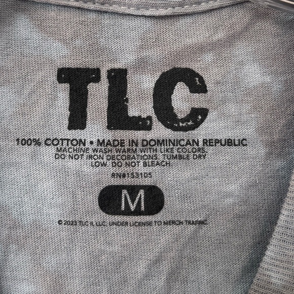 NWOT TLC Don’t Go Chasin’ Waterfalls 90s Graphic Tee M Grey Tie-Dye - Picture 4 of 8